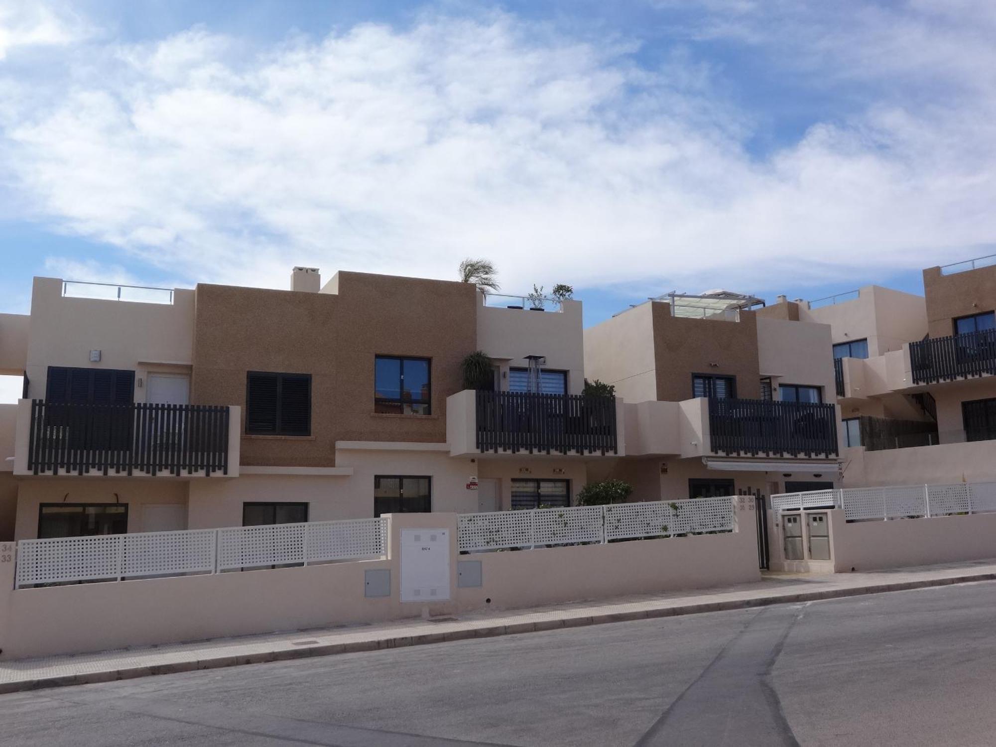 Residencial Sabrina Penthouse Apartment โอริอุเอลา ภายนอก รูปภาพ