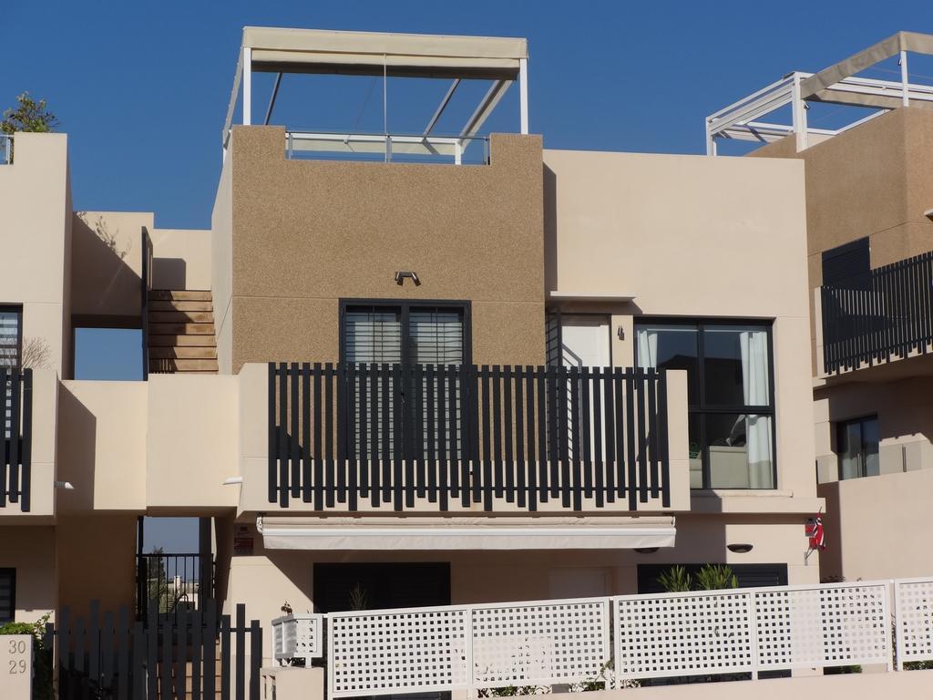 Residencial Sabrina Penthouse Apartment โอริอุเอลา ภายนอก รูปภาพ