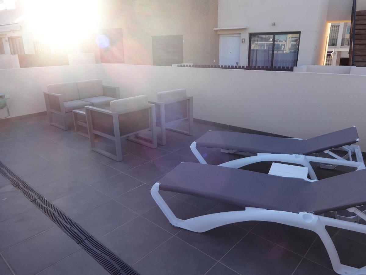 Residencial Sabrina Penthouse Apartment โอริอุเอลา ภายนอก รูปภาพ